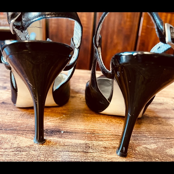 Marc Fisher black Leather sling back shoe size 5 1/2 medium. Vintage - Picture 3 of 9